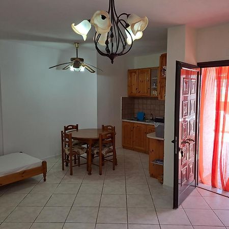 Sigri'S Beauty Apartment Sigrion Bagian luar foto