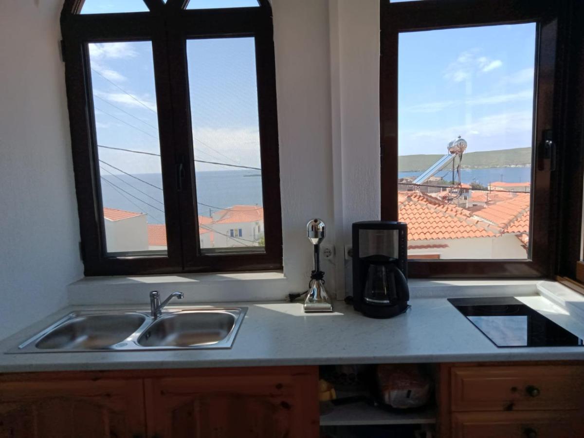 Sigri'S Beauty Apartment Sigrion Bagian luar foto
