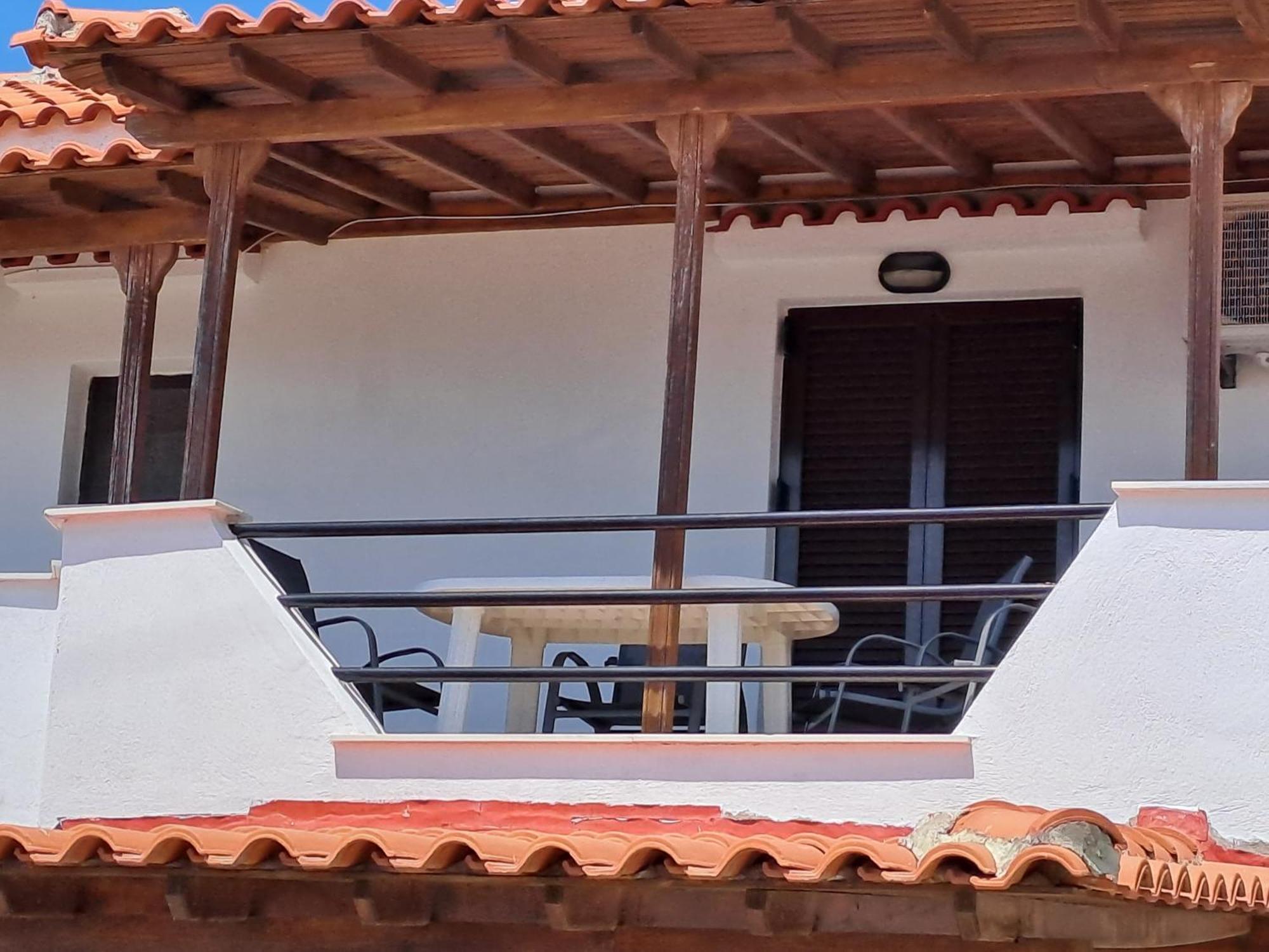 Sigri'S Beauty Apartment Sigrion Bagian luar foto